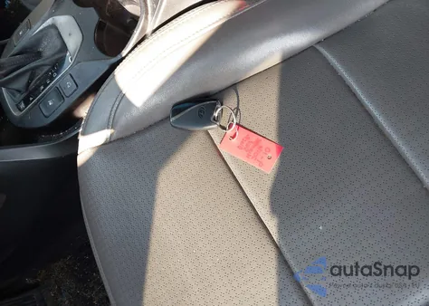 2016 Hyundai Santa Fe Sport 2.4L из США, поврежденный, VIN 5XYZUDLB1GG380065